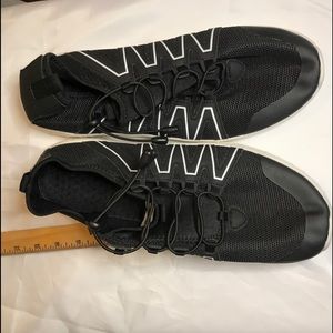 New sneakers never worn